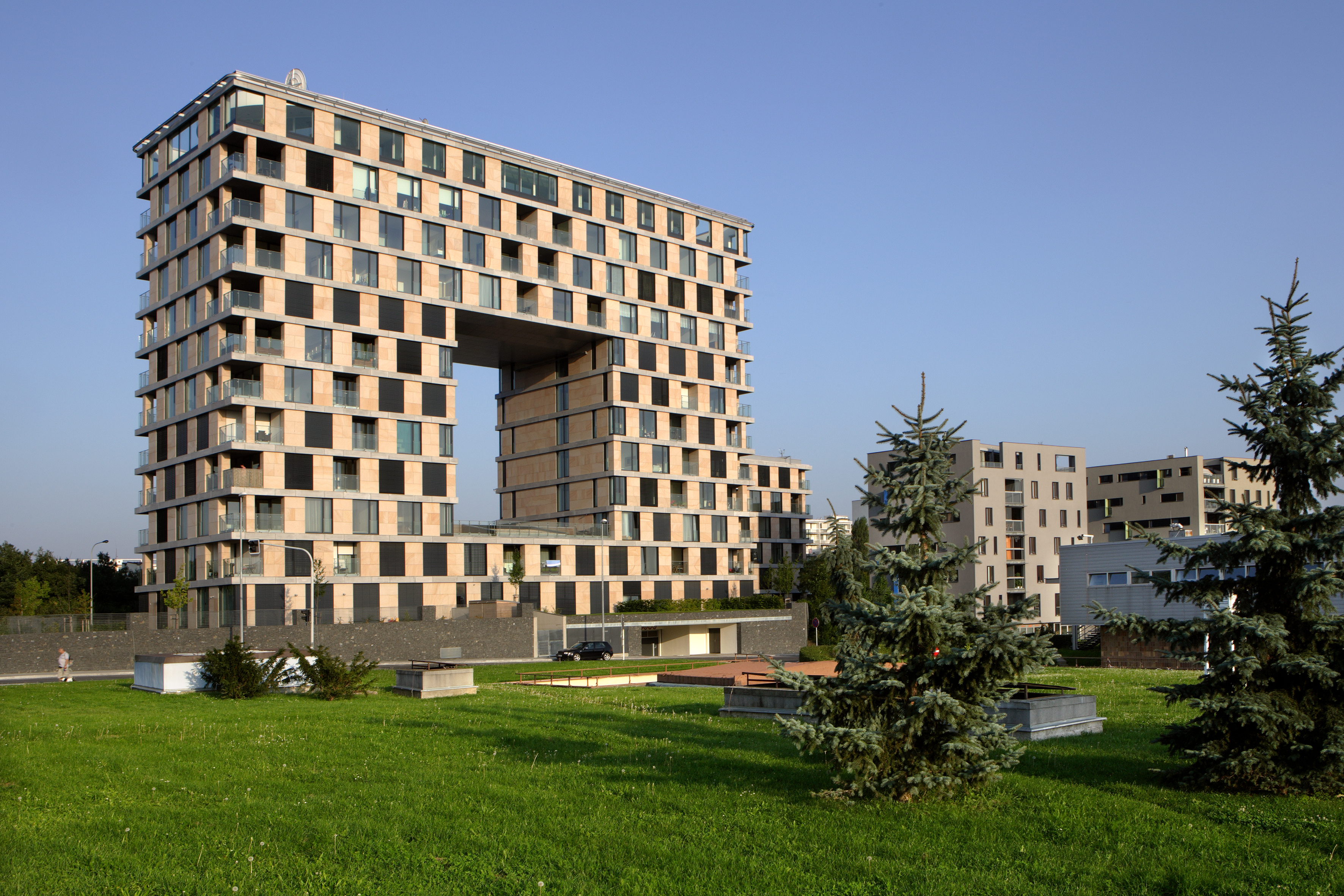 acebb05c63fec382ae9726124ec0d8d0_reziden