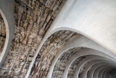 VÍNO, BETON, UMĚNÍ