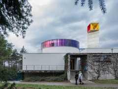 Kostel Blahoslavené Marie Restituty: Minimalismus betonu a skla
